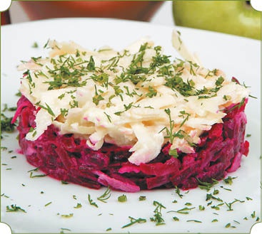 Иллюстрация к книге — Аппетитное жаркое, гуляш, кулеш, солянки, плов, рагу и другие блюда в горшочках [i_083.jpg]