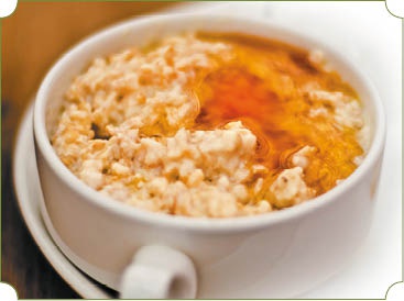 Иллюстрация к книге — Аппетитное жаркое, гуляш, кулеш, солянки, плов, рагу и другие блюда в горшочках [i_103.jpg]