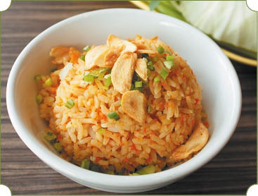 Иллюстрация к книге — Аппетитное жаркое, гуляш, кулеш, солянки, плов, рагу и другие блюда в горшочках [i_105.jpg]