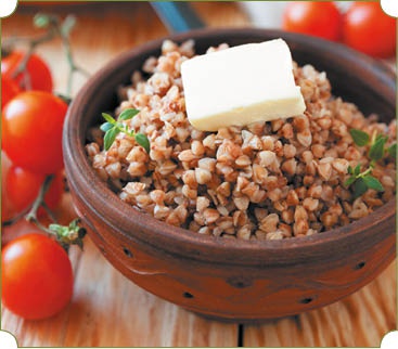 Иллюстрация к книге — Аппетитное жаркое, гуляш, кулеш, солянки, плов, рагу и другие блюда в горшочках [i_107.jpg]