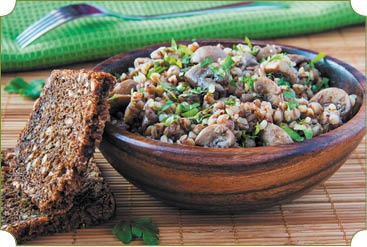 Иллюстрация к книге — Аппетитное жаркое, гуляш, кулеш, солянки, плов, рагу и другие блюда в горшочках [i_108.jpg]