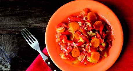 Иллюстрация к книге — Овощная икра и лечо. Готовим, как профессионалы! [i_003.jpg]