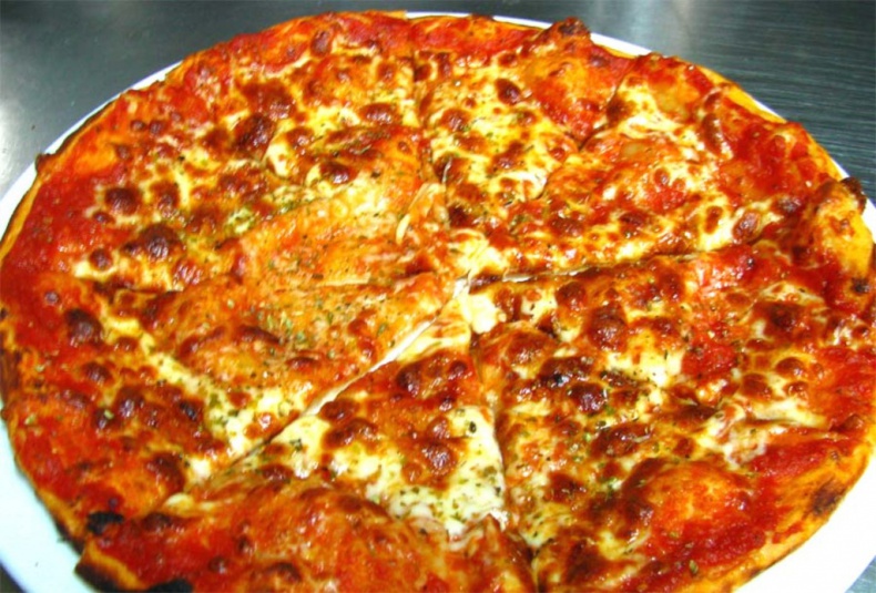 Иллюстрация к книге — Пицца [image6_5479fe823c6359ad58224fbf_jpg.jpg]