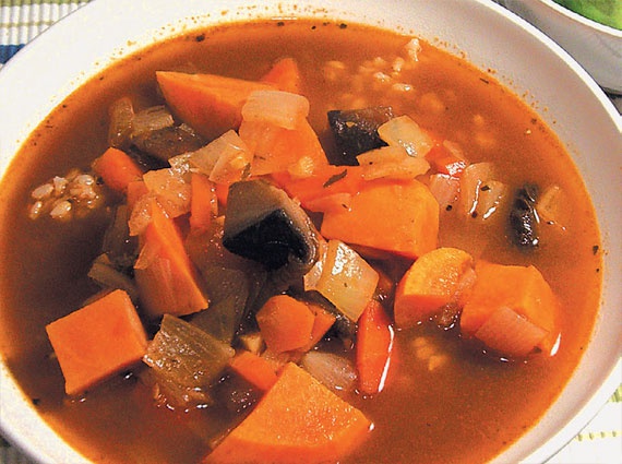 Иллюстрация к книге — Блюда из казана [i_002.jpg]