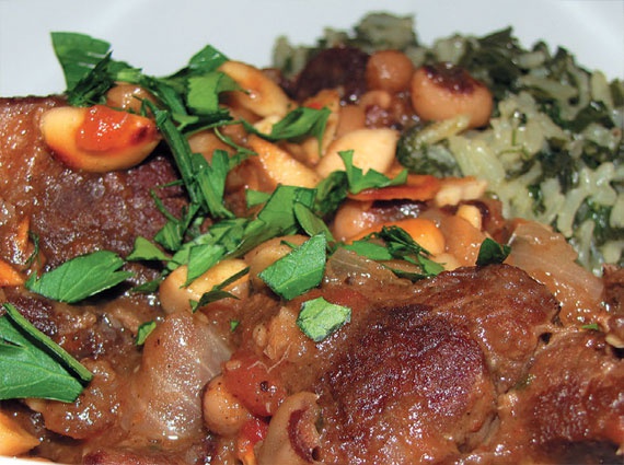 Иллюстрация к книге — Блюда из казана [i_013.jpg]