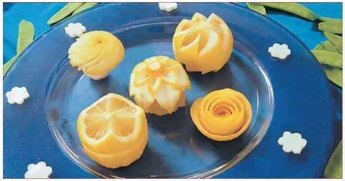 Иллюстрация к книге — Секреты украшения блюд праздничного стола [Autogen_eBook_id236.jpg]