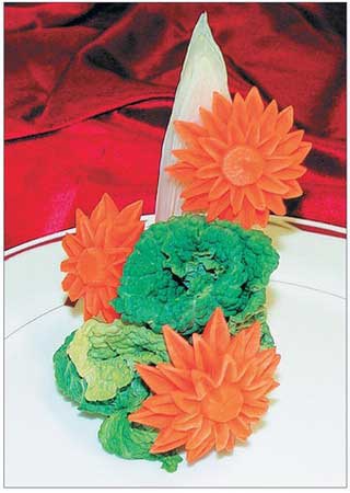 Иллюстрация к книге — Секреты украшения блюд праздничного стола [Autogen_eBook_id39.jpg]