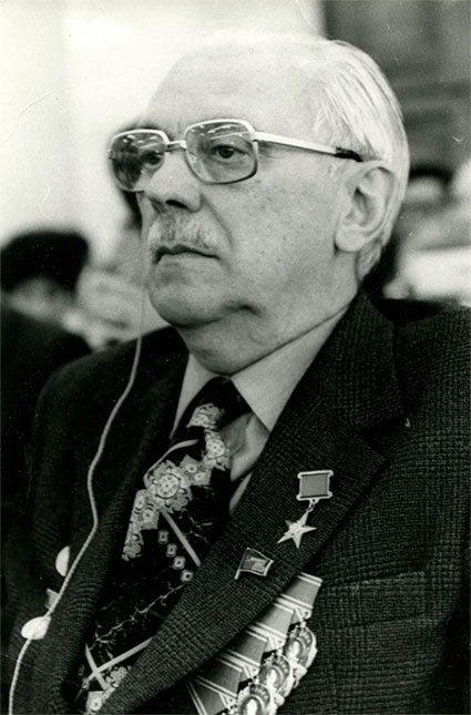 Иллюстрация к книге — Мои Великие старики [i_007.jpg]