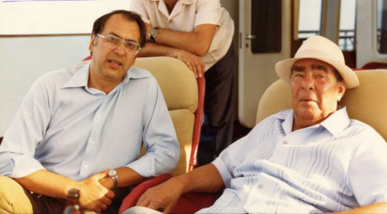 Иллюстрация к книге — Мои Великие старики [i_022.jpg]