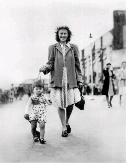 Иллюстрация к книге — Жизнь [_1.jpg]