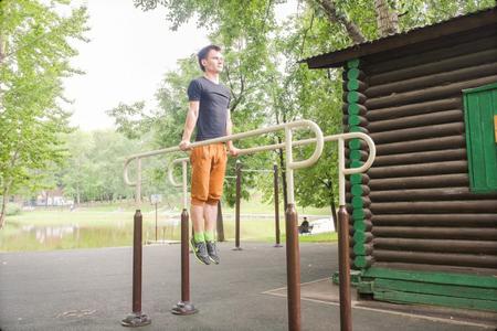 Иллюстрация к книге — Идеальная осанка [i_095.jpg]