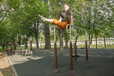 Иллюстрация к книге — Идеальная осанка [i_098.jpg]