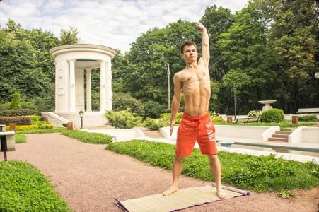 Иллюстрация к книге — Идеальная осанка [i_122.jpg]