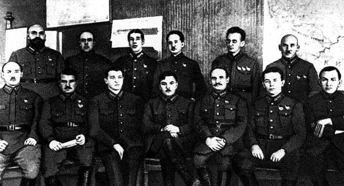 Иллюстрация к книге — Воспоминания о службе [ris_19_1.jpg]