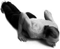 Иллюстрация к книге — Йога за 10 минут. Упражнения, которые вернут бодрость, омолодят тело, предотвратят болезни! [i_070.jpg]