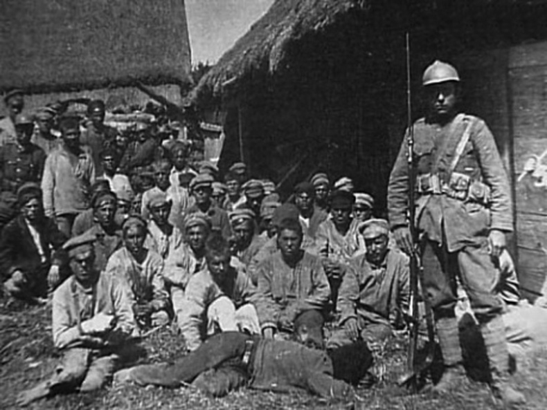 Иллюстрация к книге — Хождение по катынским мифам [i_008.jpg]