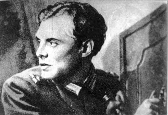 Иллюстрация к книге — Жизнь по "легенде" [i_001.jpg]