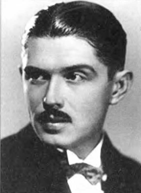 Иллюстрация к книге — Жизнь по "легенде" [i_018.jpg]