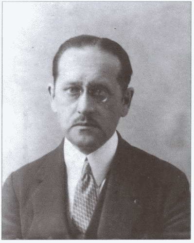 Иллюстрация к книге — С них начиналась разведка [i_013.jpg]