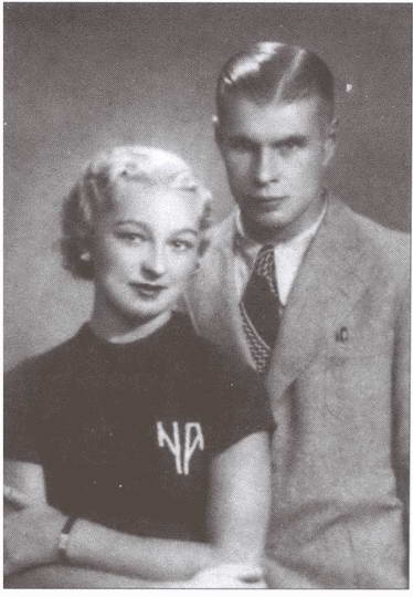 Иллюстрация к книге — С них начиналась разведка [i_027.jpg]