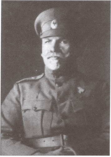 Иллюстрация к книге — С них начиналась разведка [i_028.jpg]