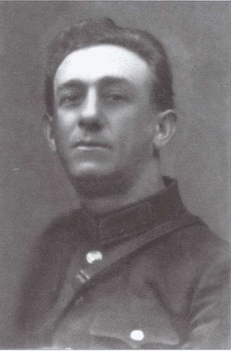 Иллюстрация к книге — С них начиналась разведка [i_034.jpg]