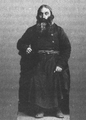 Иллюстрация к книге — Человек с яйцом. Жизнь и мнения Александра Проханова [i_003.jpg]