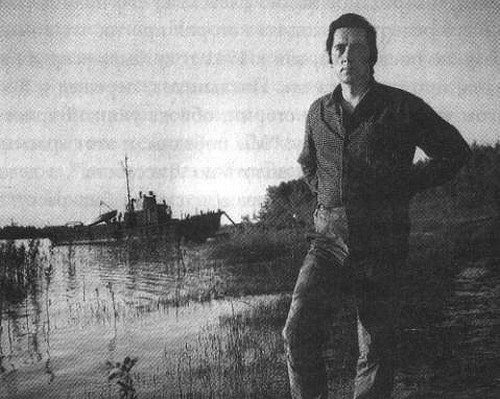 Иллюстрация к книге — Человек с яйцом. Жизнь и мнения Александра Проханова [i_042.jpg]