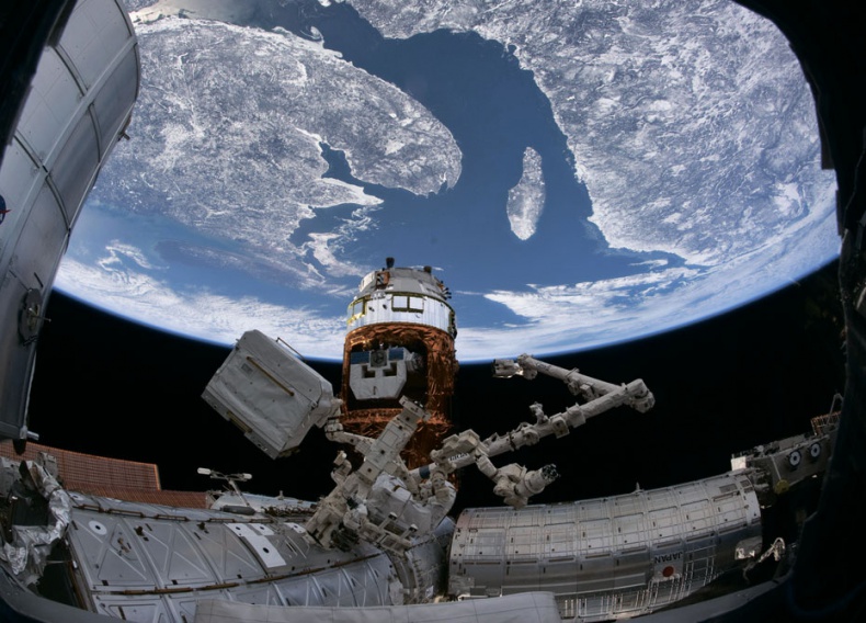 Иллюстрация к книге — Джордж и код, который не взломать [i_168.jpg]