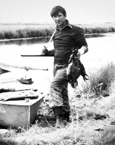 Иллюстрация к книге — Золотые звезды "Альфы" [i_002.jpg]