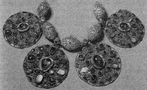 Иллюстрация к книге — Русь и Орда. Великая Империя Средних веков [i_065.jpg]