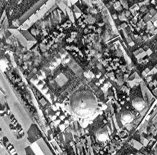 Иллюстрация к книге — Тайна Колизея [i_110.jpg]