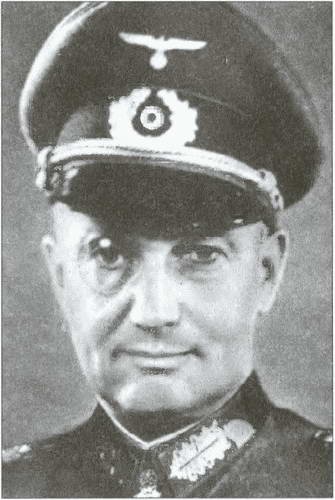 Иллюстрация к книге — Москва на линии фронта [i_019.jpg]