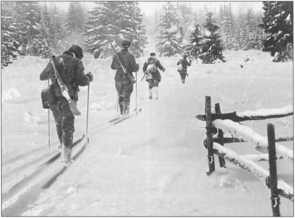 Иллюстрация к книге — Подлинная история "Майора Вихря" [i_022.jpg]