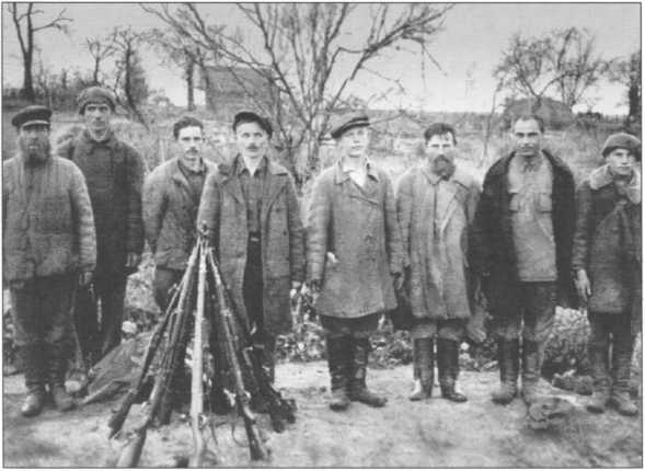 Иллюстрация к книге — Подлинная история "Майора Вихря" [i_025.jpg]