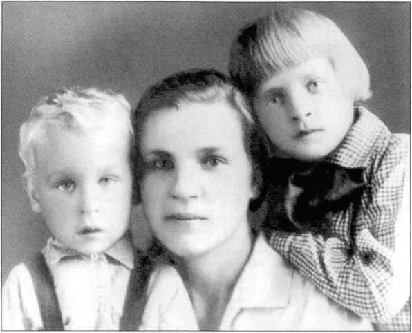 Иллюстрация к книге — Без права на ошибку. Книга о военной разведке. 1943 год [image37.jpg]