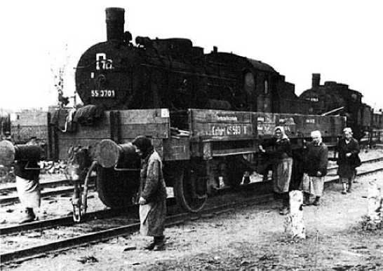 Иллюстрация к книге — Генерал из трясины. Судьба и история Андрея Власова. Анатомия предательства [i_054.jpg]