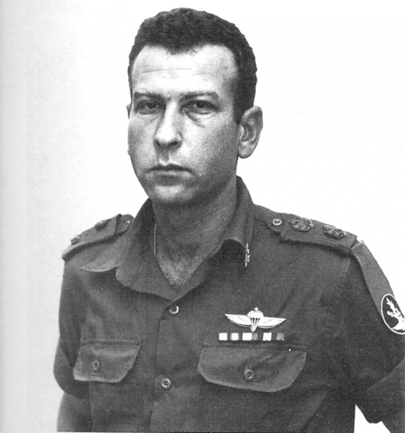 Иллюстрация к книге — Миссия выполнима. Удары израильского спецназа [_02.jpg]