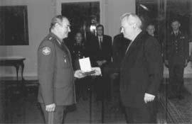 Иллюстрация к книге — Я горд, что русский генерал [i_010.jpg]