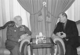 Иллюстрация к книге — Я горд, что русский генерал [i_012.jpg]