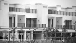 Иллюстрация к книге — Сердюков гейт. Мебель, женщины, миллиарды. Жизнь и нравы вредителей XXI века [i_085.jpg]