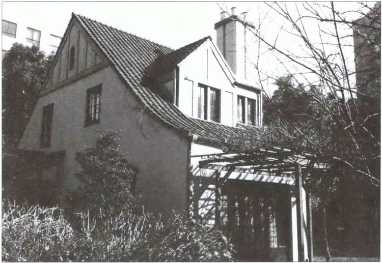 Иллюстрация к книге — Шпионский Токио [i_005.jpg]