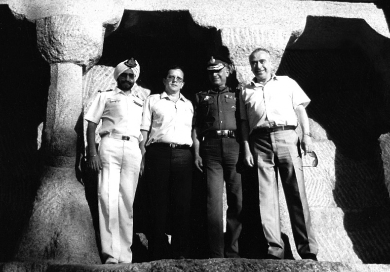 Иллюстрация к книге — От Лубянки  до Кремля [i_015.jpg]