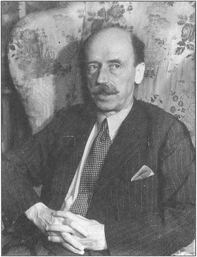 Иллюстрация к книге — "Венгерская рапсодия" ГРУ [i_005.jpg]