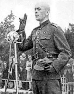 Иллюстрация к книге — Информаторы Сталина: Неизвестные операции советской военной разведки. 1944-1945 [i_012.jpg]