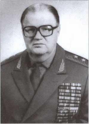 Иллюстрация к книге — Начальник внешней разведки. Спецоперации генерала Сахаровского [i_010.jpg]