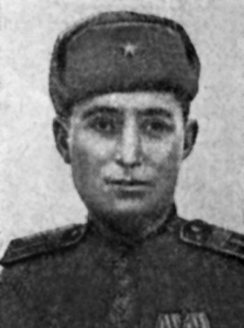 Иллюстрация к книге — Фронтовые разведчики. "Я ходил за линию фронта" [i_026.jpg]