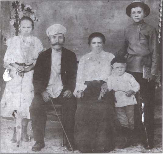 Иллюстрация к книге — В тени Восходящего солнца [image18.jpg]