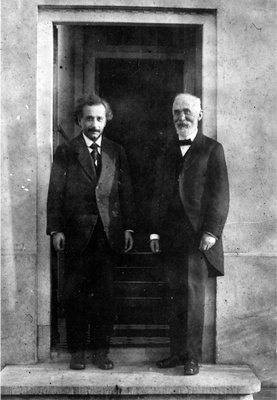 Иллюстрация к книге — Лучи смерти. Из истории геофизического, пучкового, климатического и радиологического оружия [i_009.jpg]