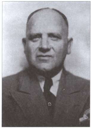 Иллюстрация к книге — Разведчики-нелегалы СССР и России [image39.jpg]